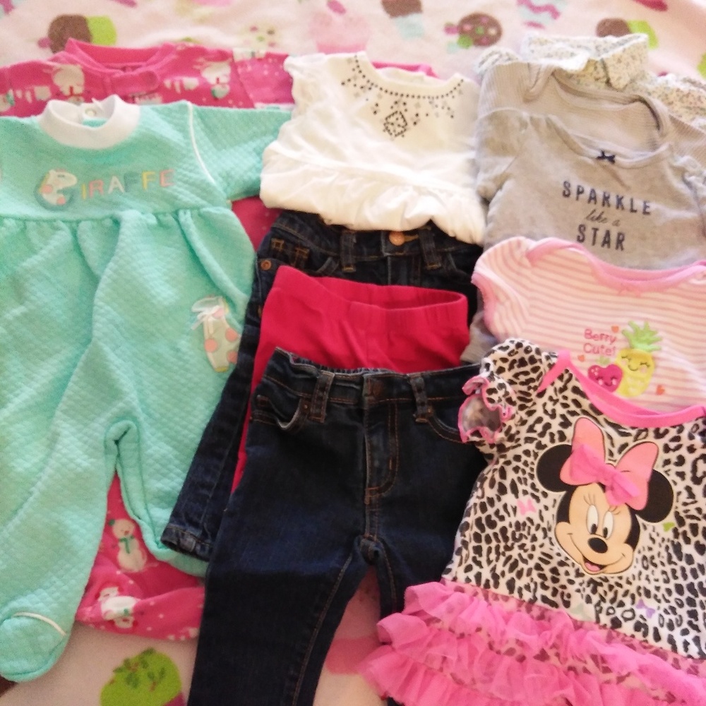 GIRL 6-9 MONTHS - BUNDLE OF 11